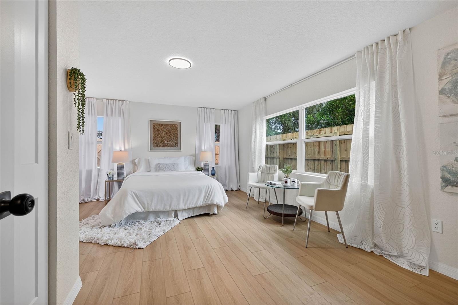 Image 13 of 31 For 5820 Fairfield Avenue S