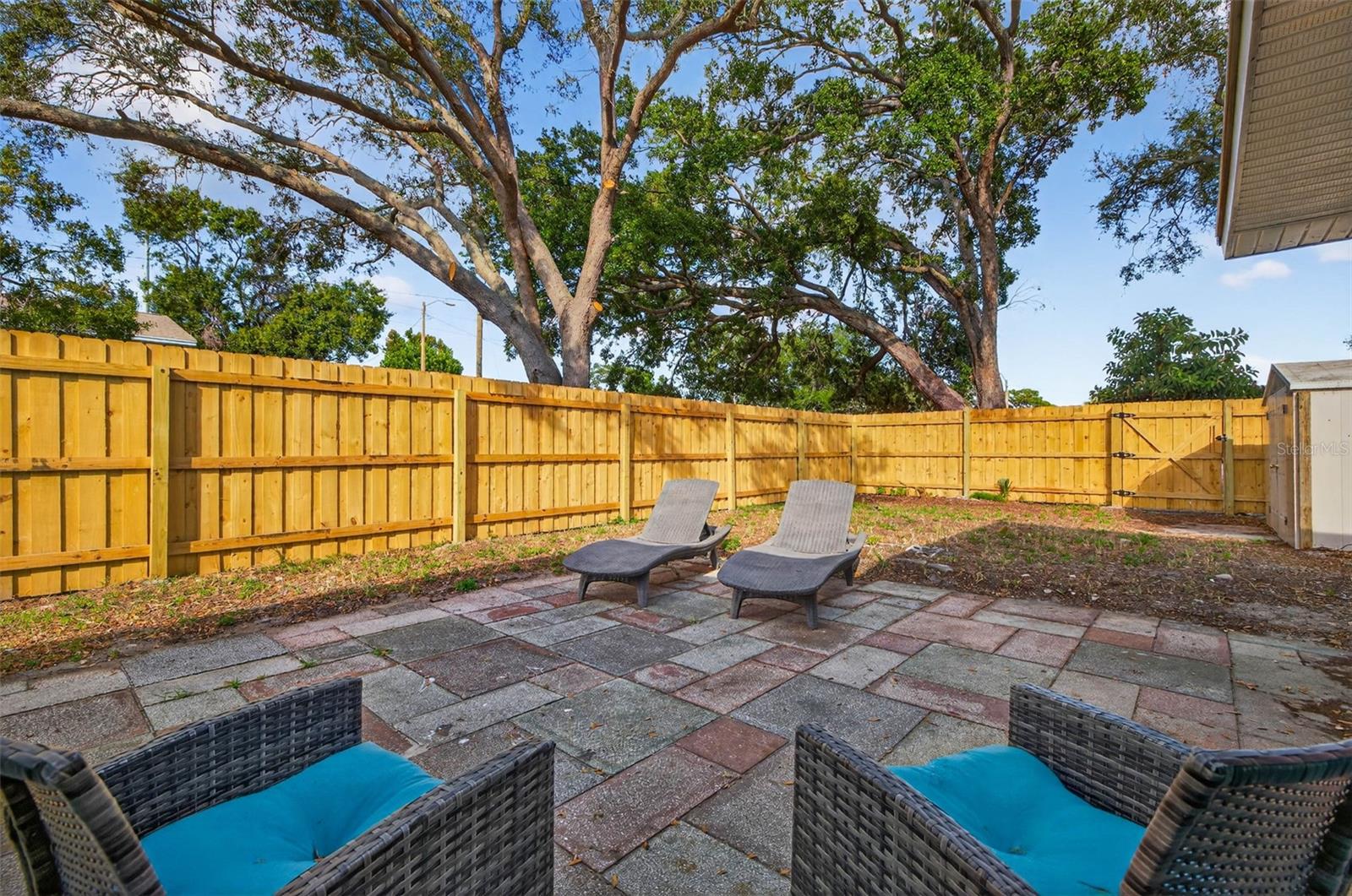 Image 24 of 31 For 5820 Fairfield Avenue S