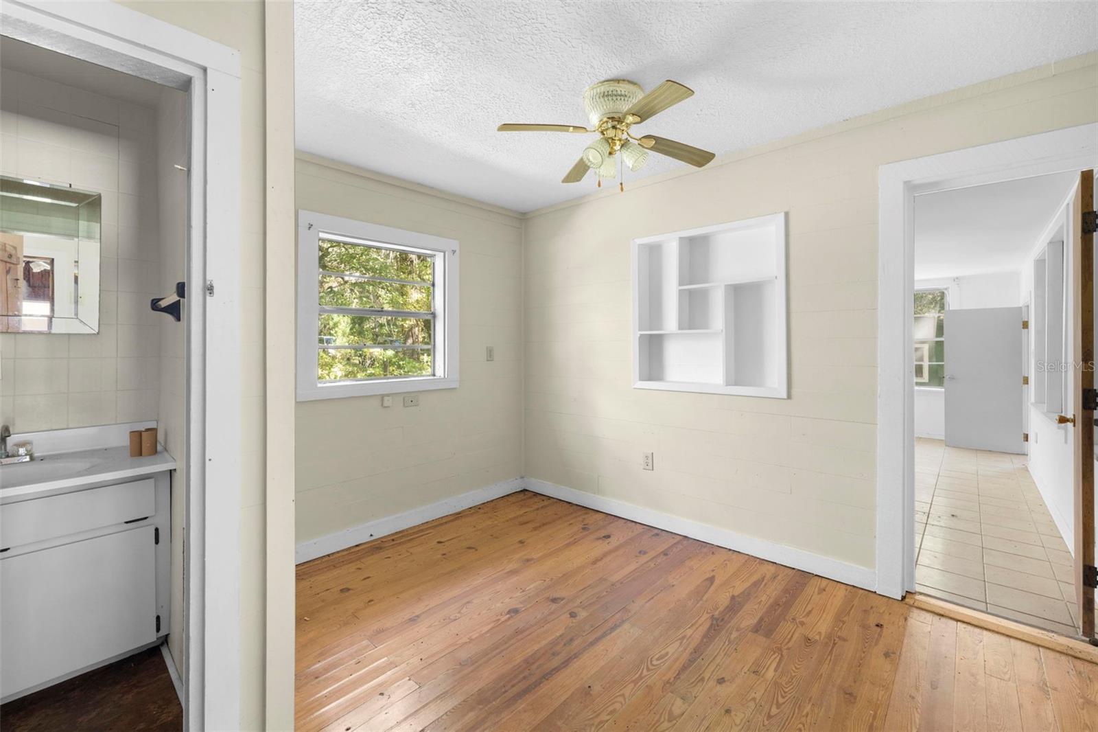 Image 20 of 80 For 10750 Sybil Court