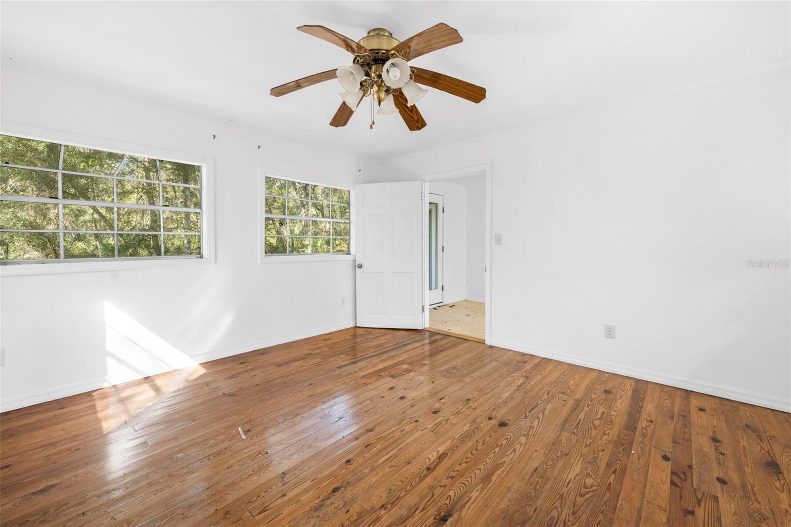 Image 22 of 80 For 10750 Sybil Court