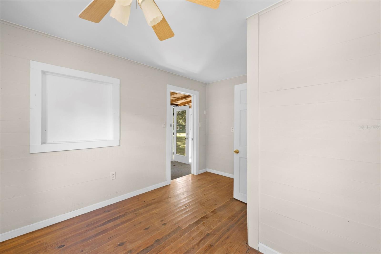 Image 6 of 80 For 10750 Sybil Court