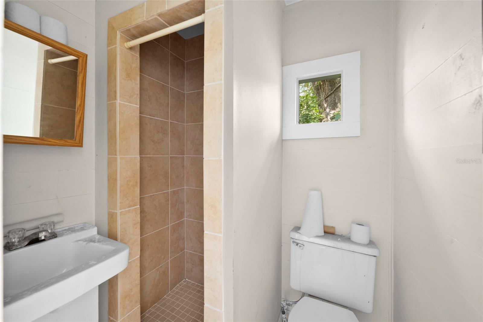 Image 8 of 80 For 10750 Sybil Court