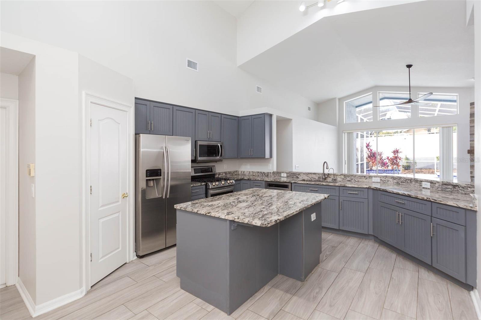 Image 24 of 53 For 10316 Riverburn Drive