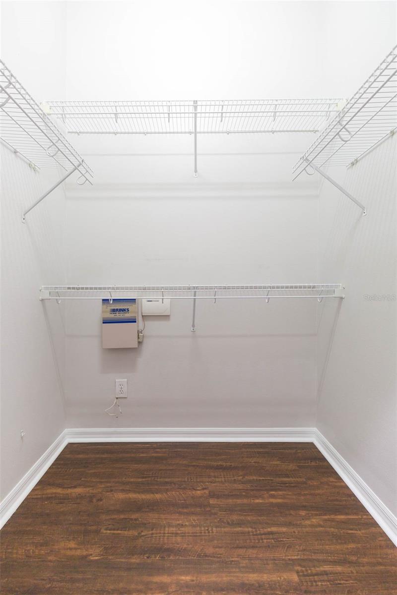 Image 31 of 53 For 10316 Riverburn Drive