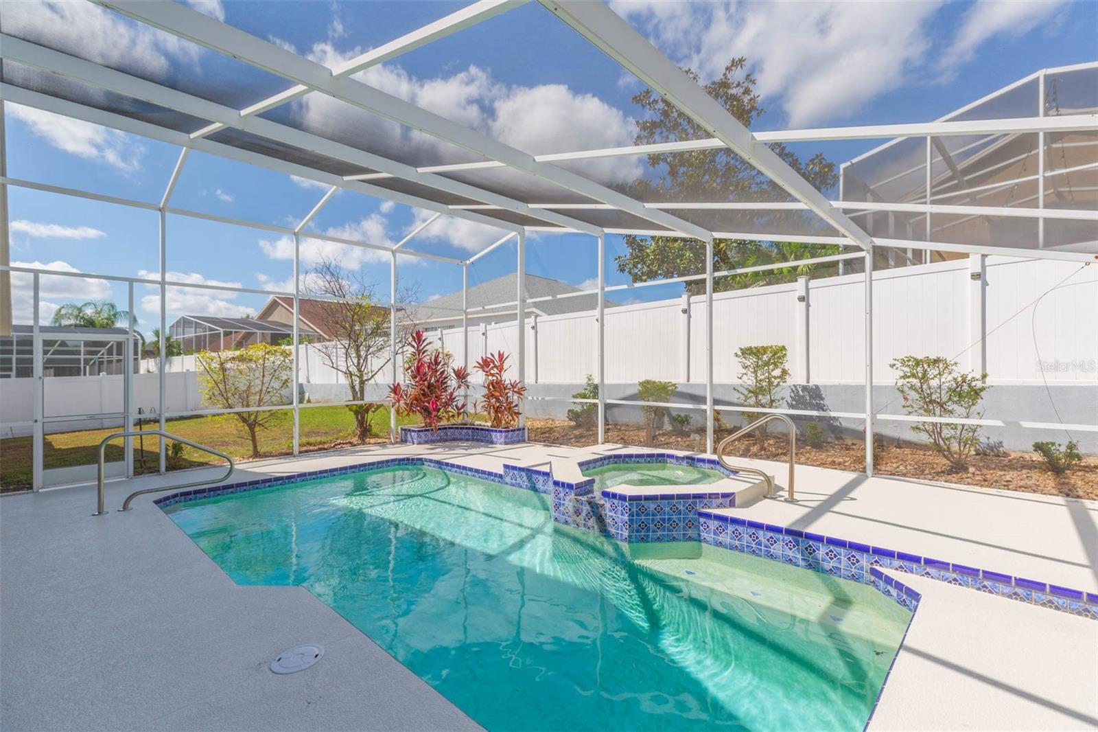 Image 6 of 53 For 10316 Riverburn Drive