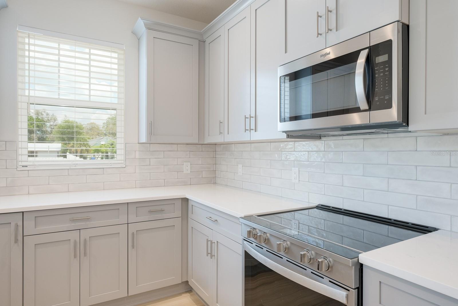 Image 18 of 51 For 410 Finn Way