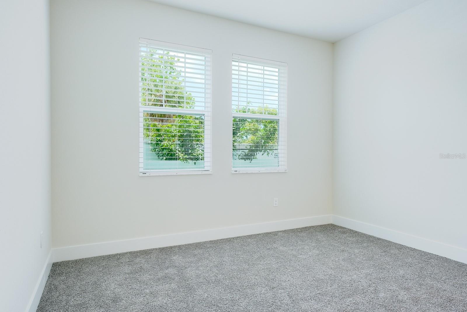 Image 23 of 51 For 410 Finn Way