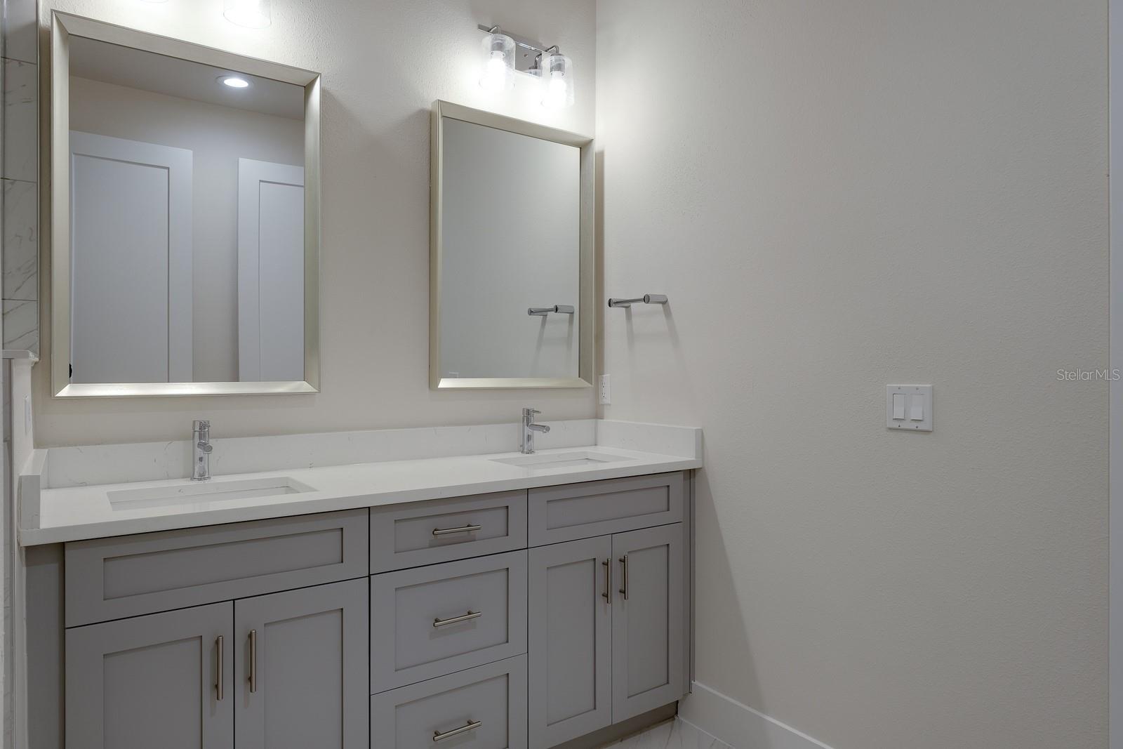 Image 28 of 51 For 410 Finn Way