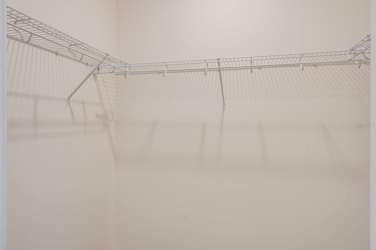 Image 29 of 51 For 410 Finn Way