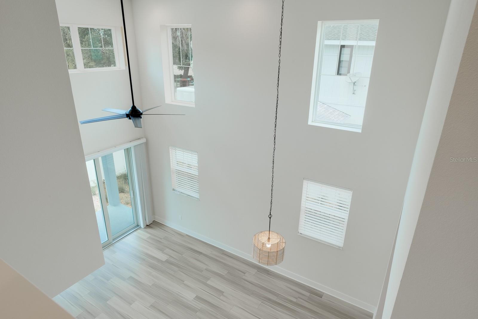 Image 31 of 51 For 410 Finn Way