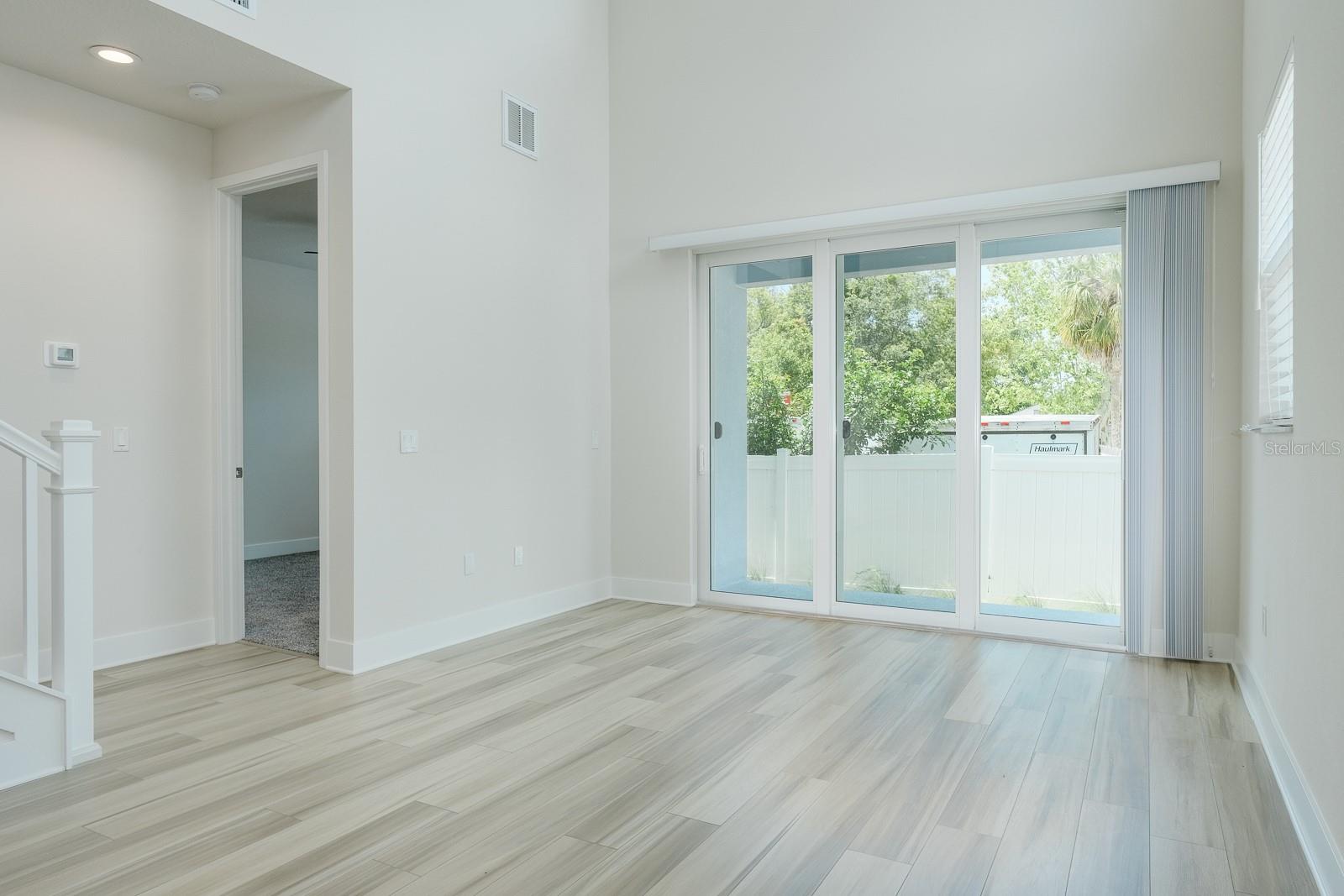 Image 7 of 51 For 410 Finn Way