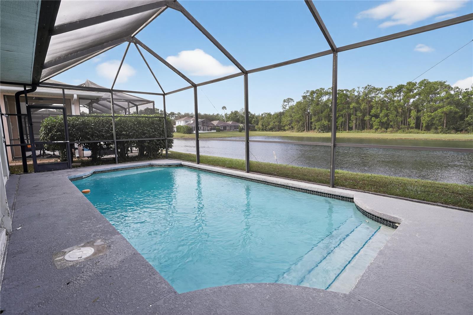 Image 29 of 31 For 2916 Sunset Lakes Boulevard