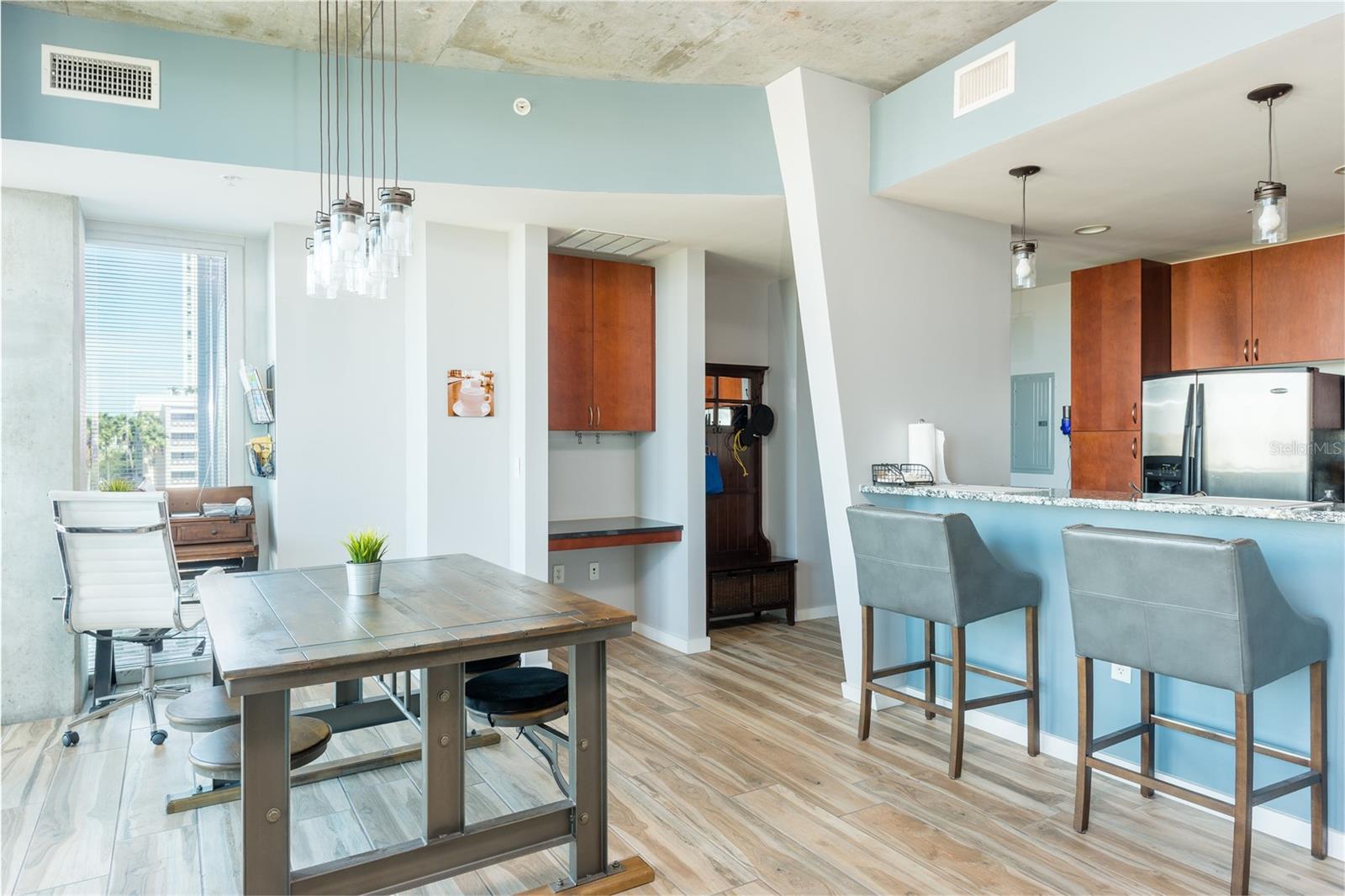 Image 10 of 45 For 777 Ashley Drive 401