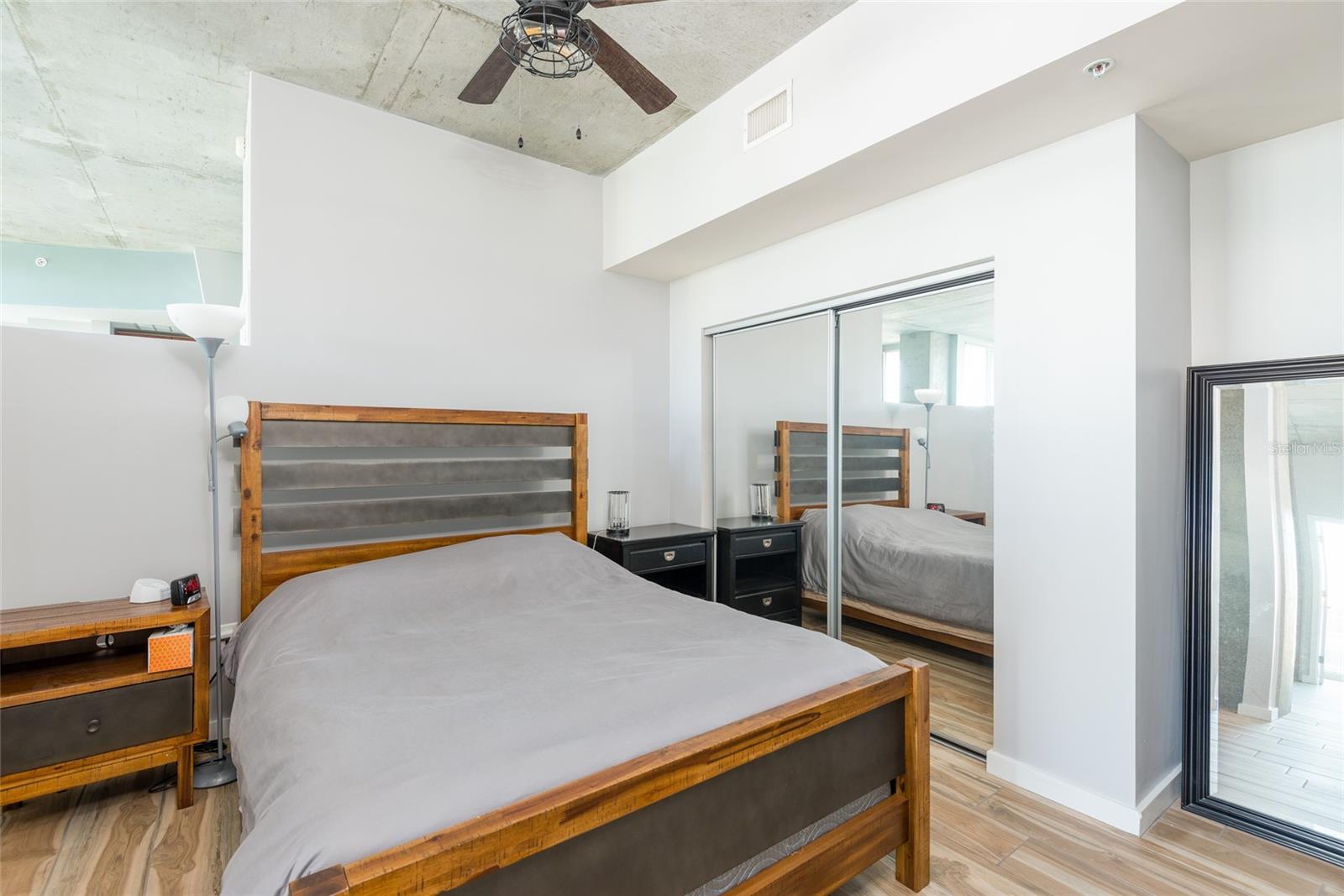 Image 20 of 45 For 777 Ashley Drive 401