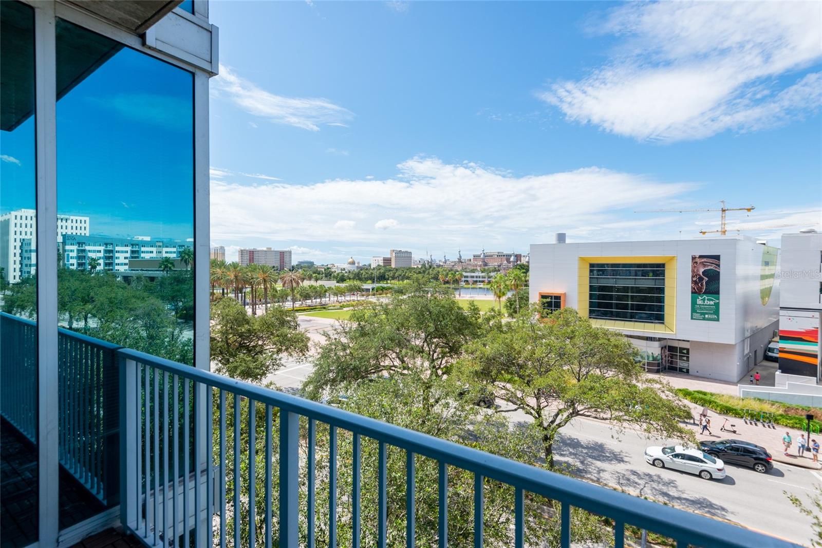 Image 27 of 45 For 777 Ashley Drive 401