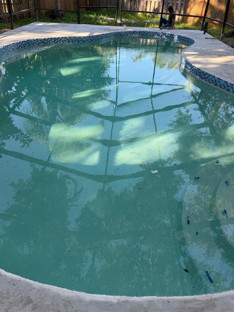 Image 2 of 16 For 933 Woodland Drive