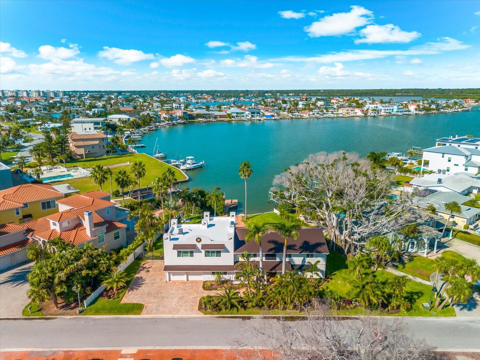 Details for 16895 1st Street E, NORTH REDINGTON BEACH, FL 33708