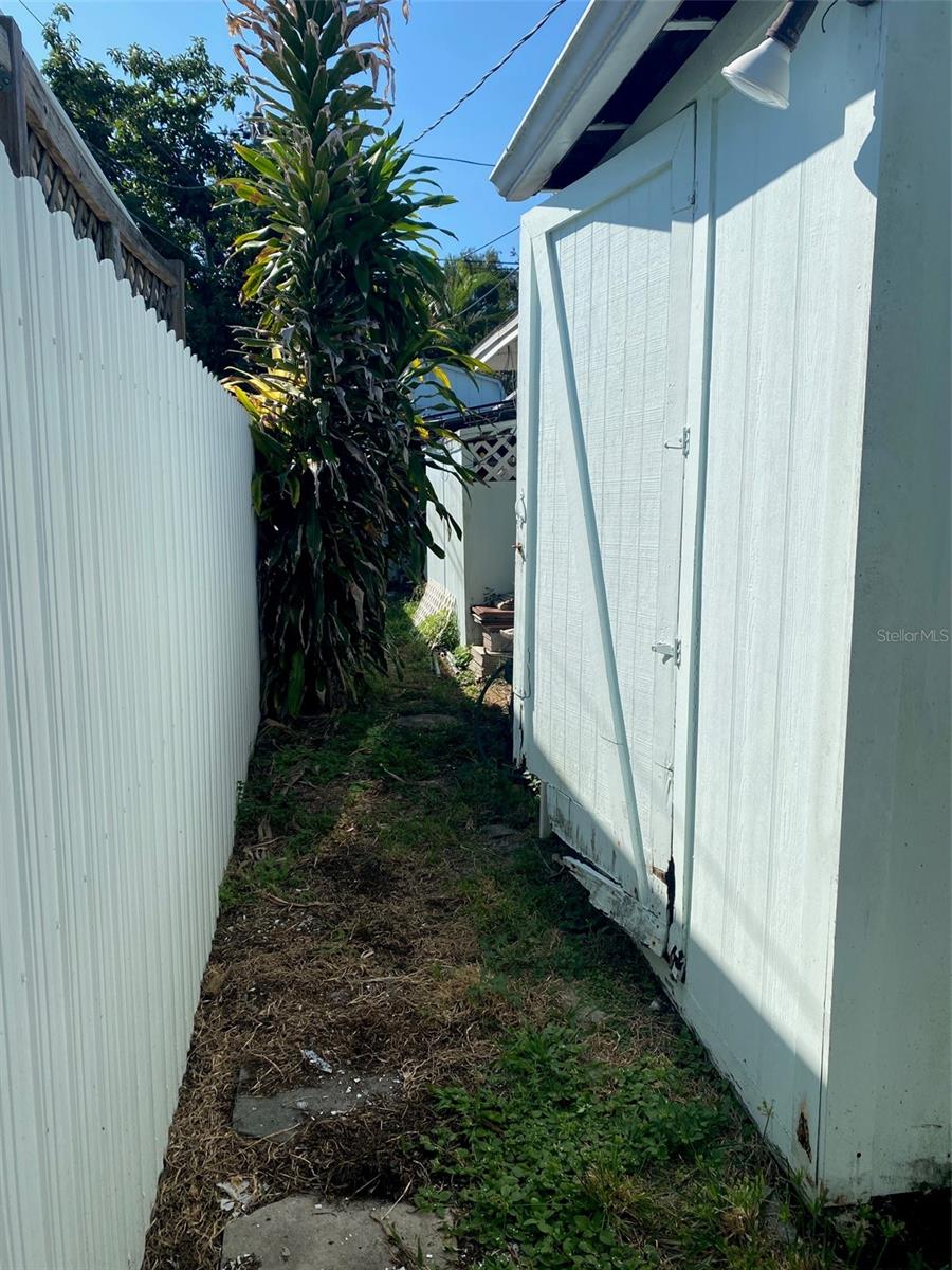 Image 13 of 46 For 695 41st Street N