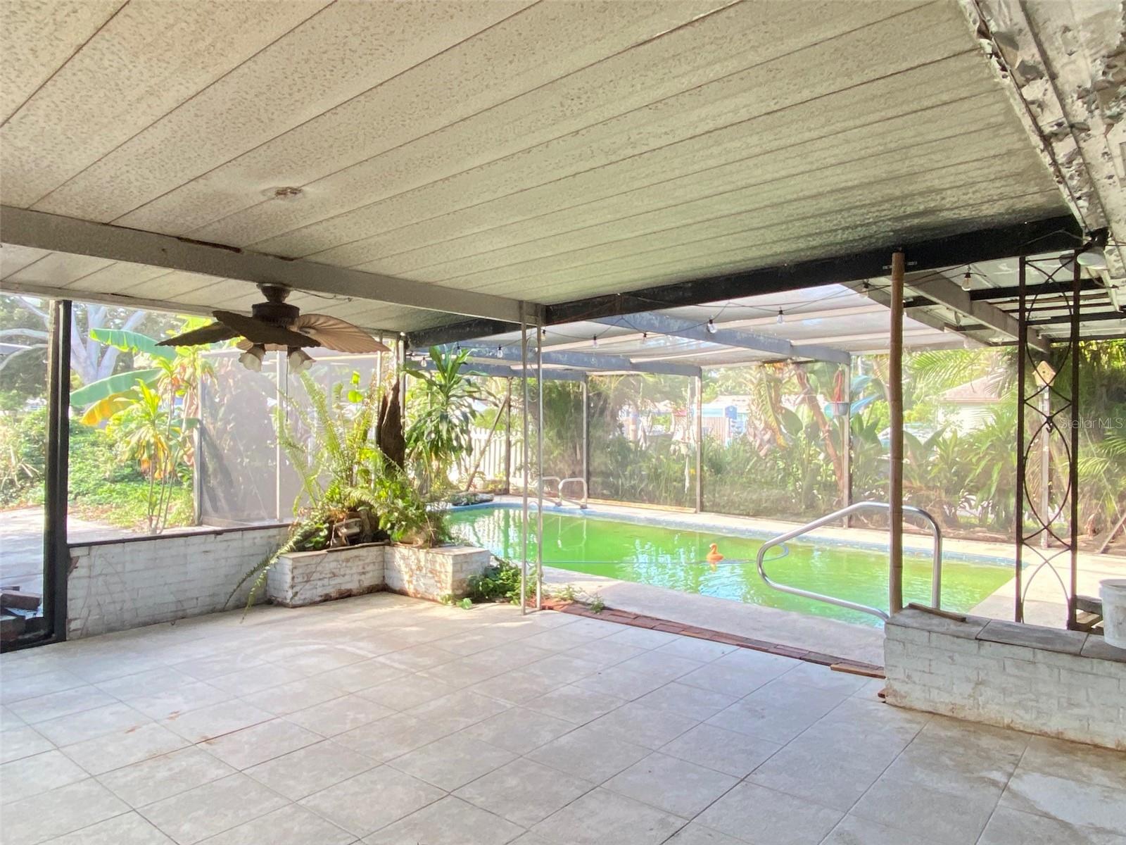 Image 16 of 46 For 695 41st Street N