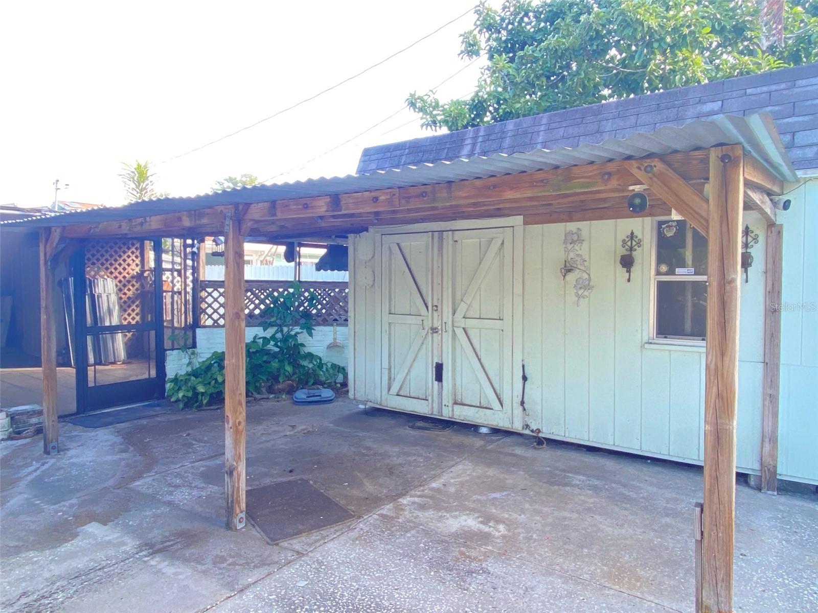 Image 18 of 46 For 695 41st Street N