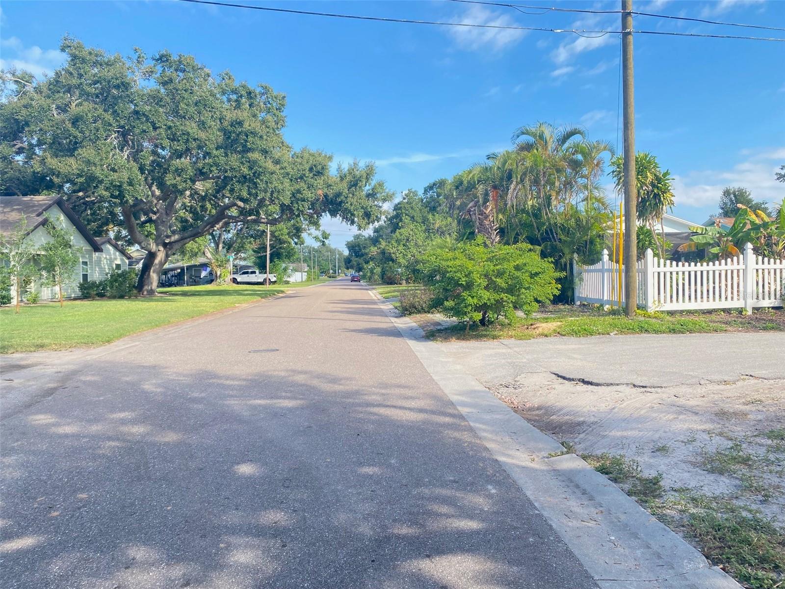 Image 21 of 46 For 695 41st Street N