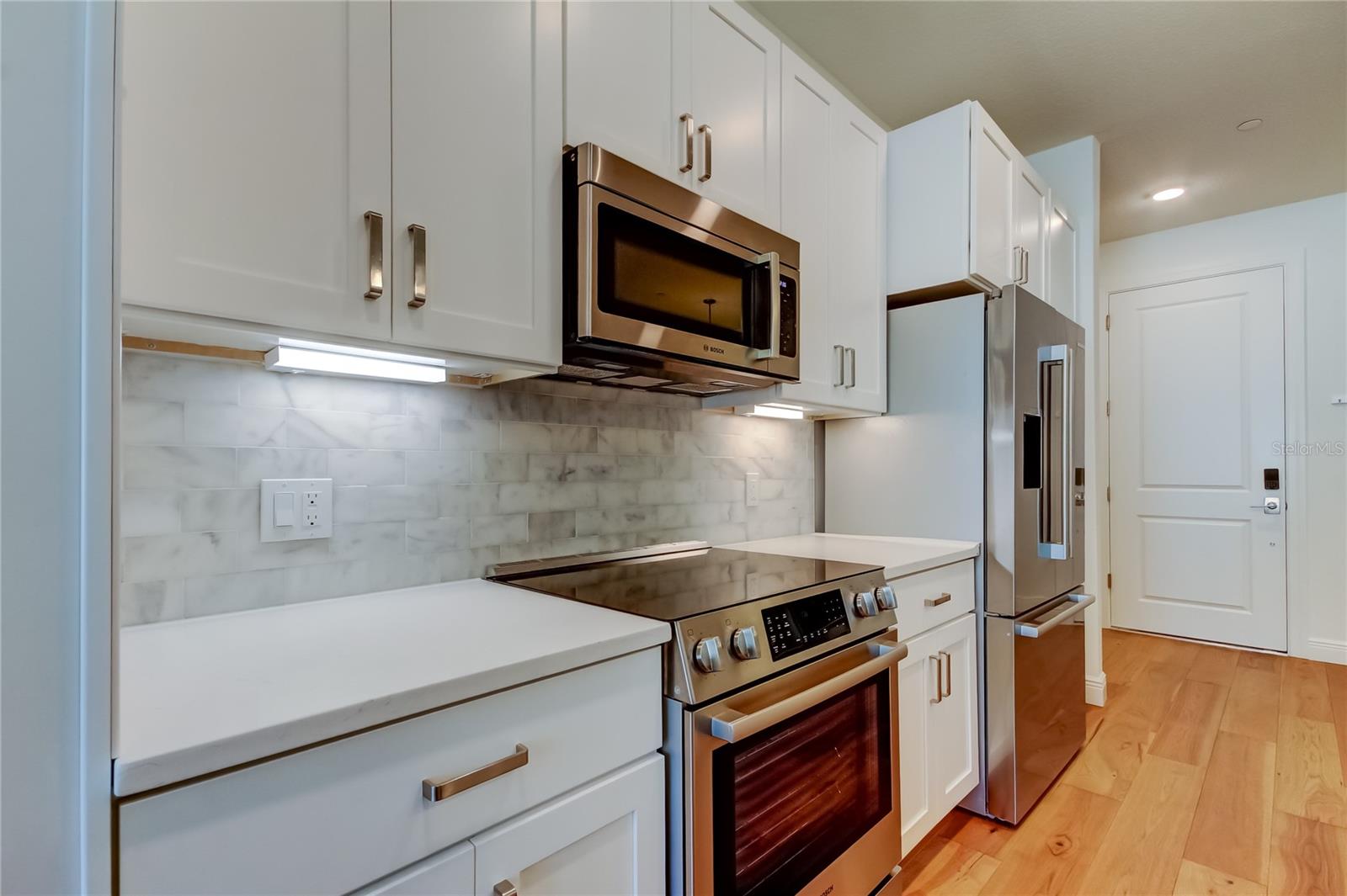 Image 10 of 45 For 600 3rd Avenue S 302