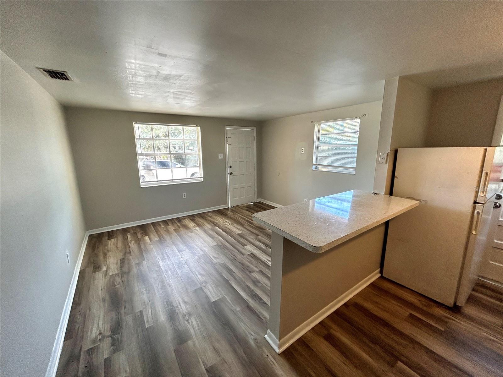 Image 3 of 13 For 1016 Seneca Avenue A
