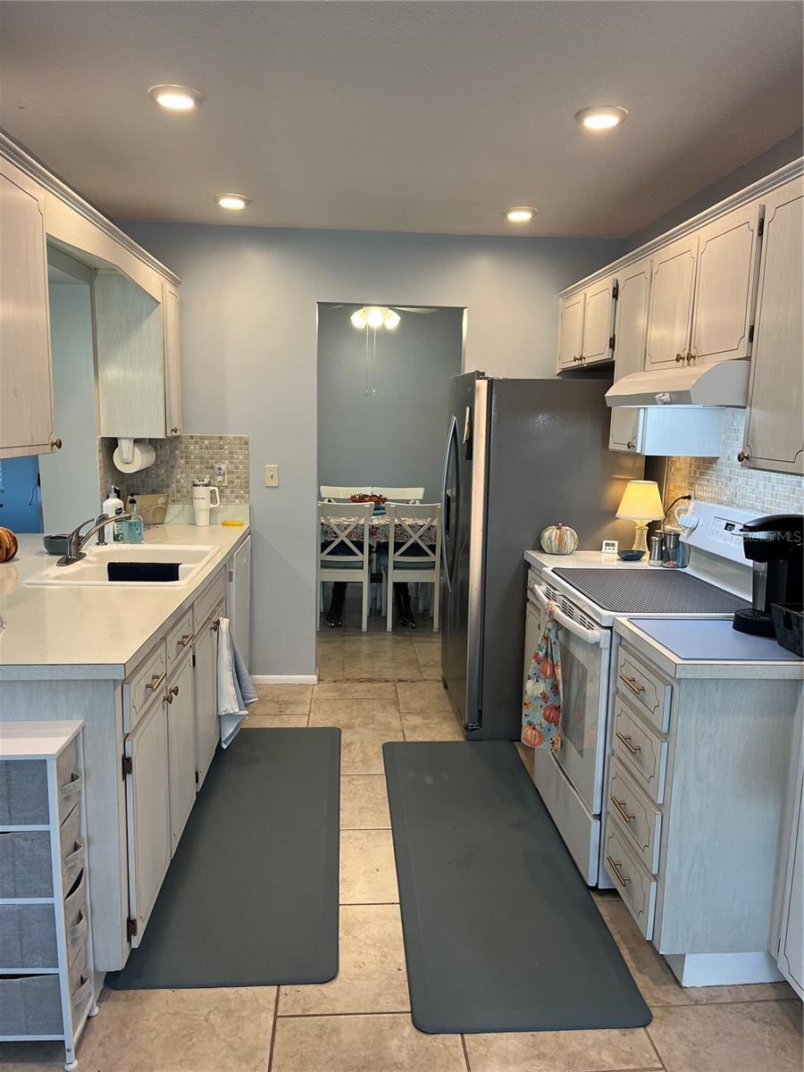 Image 18 of 42 For 3902 97th Ave N 3902 97th Ave N