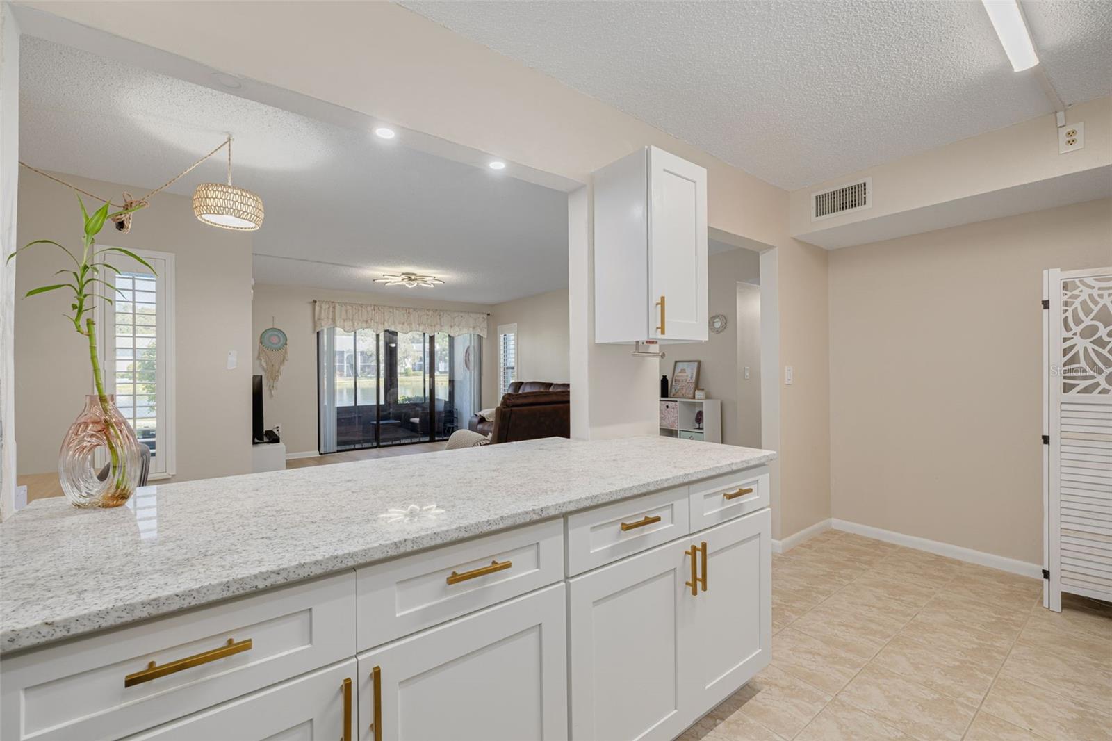 Image 5 of 31 For 1143 Pine Ridge Circle W C1