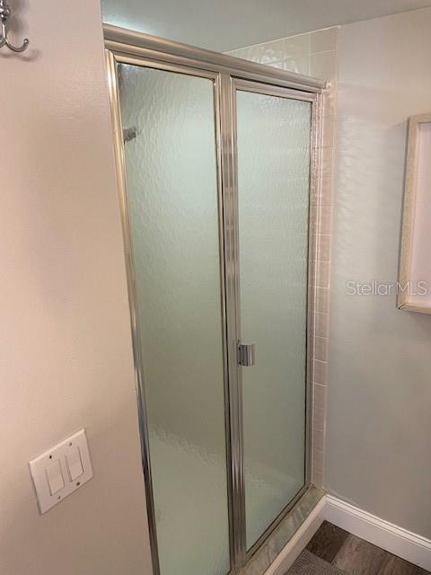 Image 23 of 27 For 690 Island Way 1112