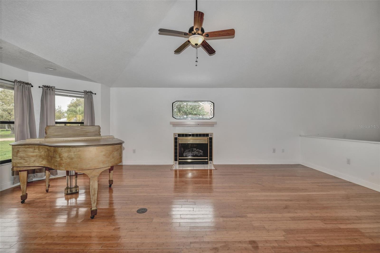 Image 8 of 36 For 7505 Jomel Drive