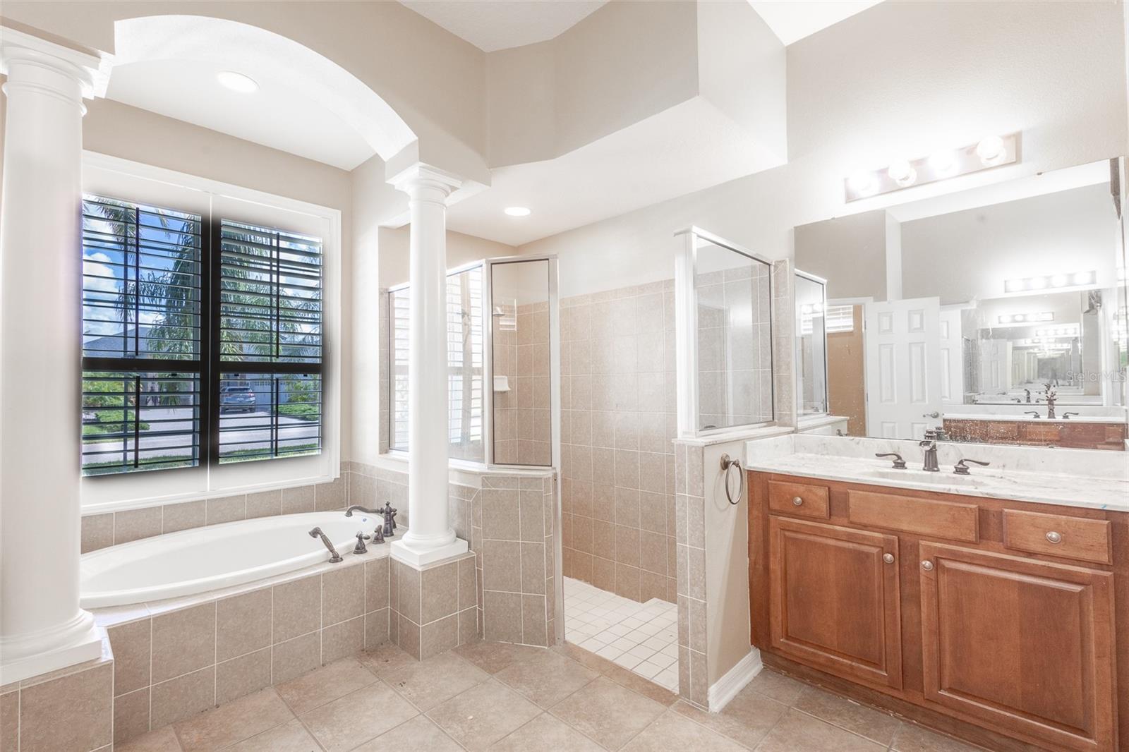 Image 23 of 55 For 16224 Ivy Lake Drive