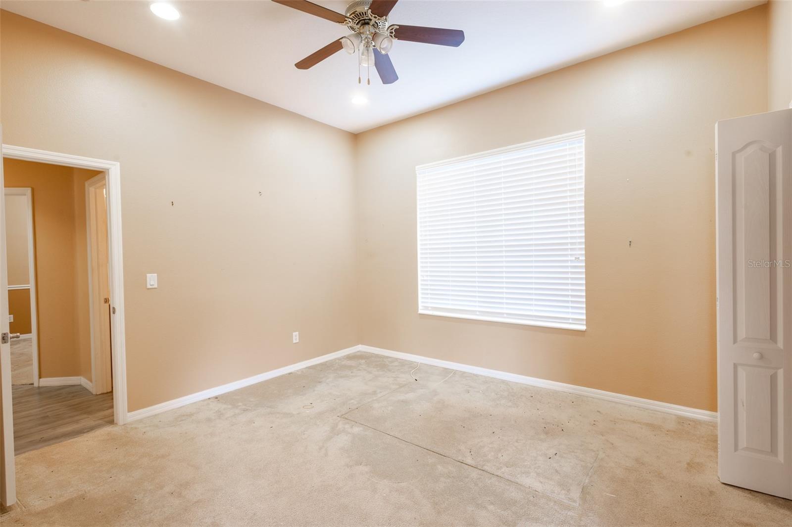 Image 34 of 55 For 16224 Ivy Lake Drive