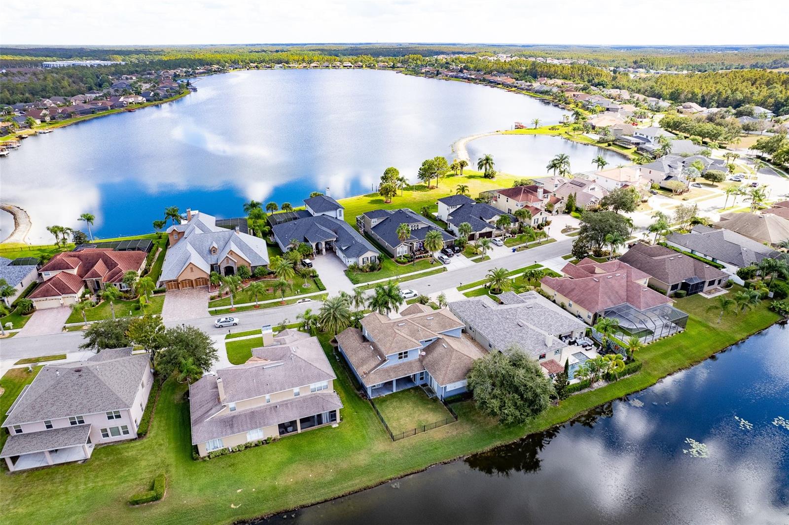 Image 4 of 55 For 16224 Ivy Lake Drive