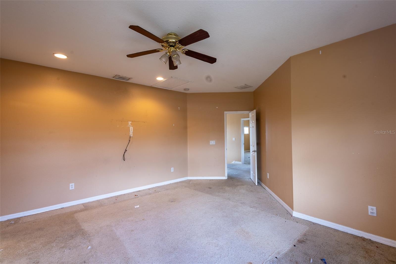 Image 46 of 55 For 16224 Ivy Lake Drive