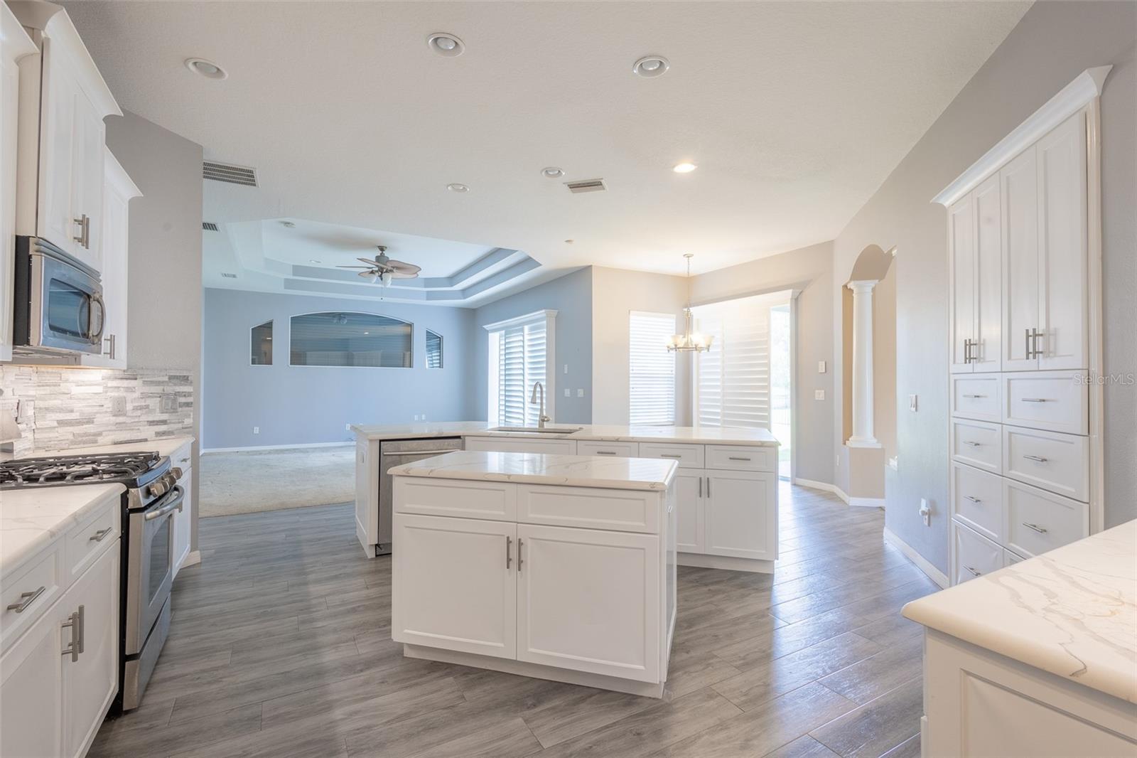 Image 9 of 55 For 16224 Ivy Lake Drive