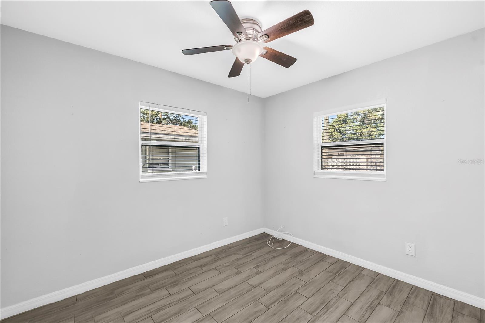 Image 19 of 37 For 3277 49th Avenue N