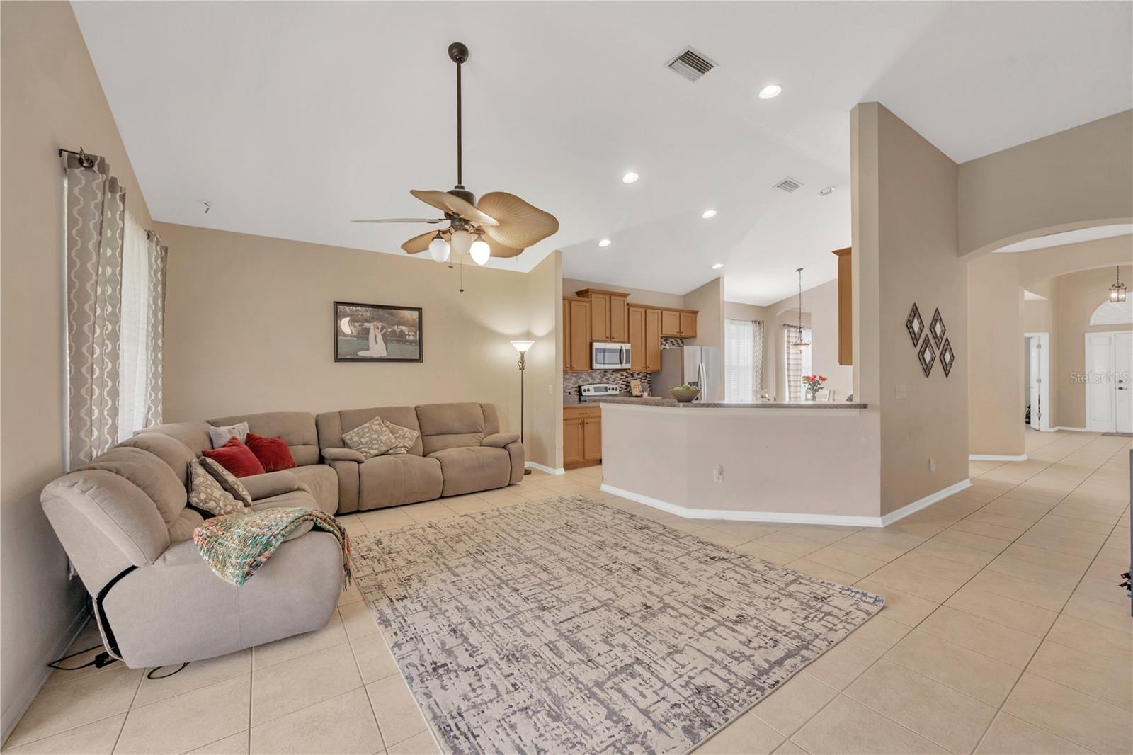 Image 14 of 37 For 12834 Hampton Hill Drive