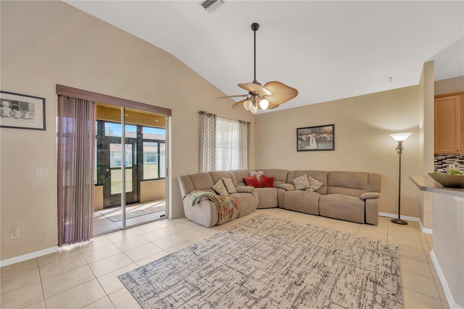 Image 16 of 37 For 12834 Hampton Hill Drive
