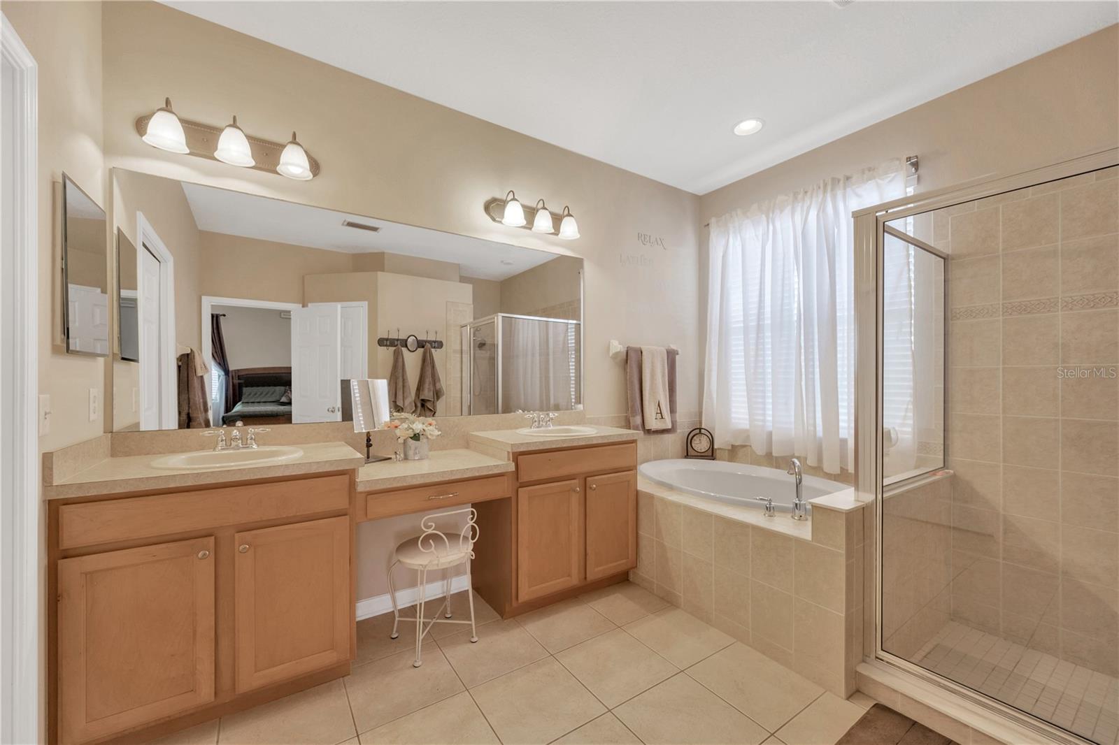 Image 18 of 37 For 12834 Hampton Hill Drive