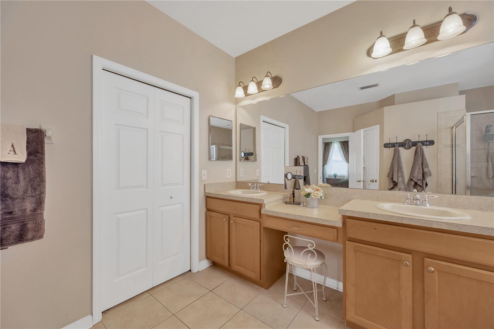 Image 19 of 37 For 12834 Hampton Hill Drive