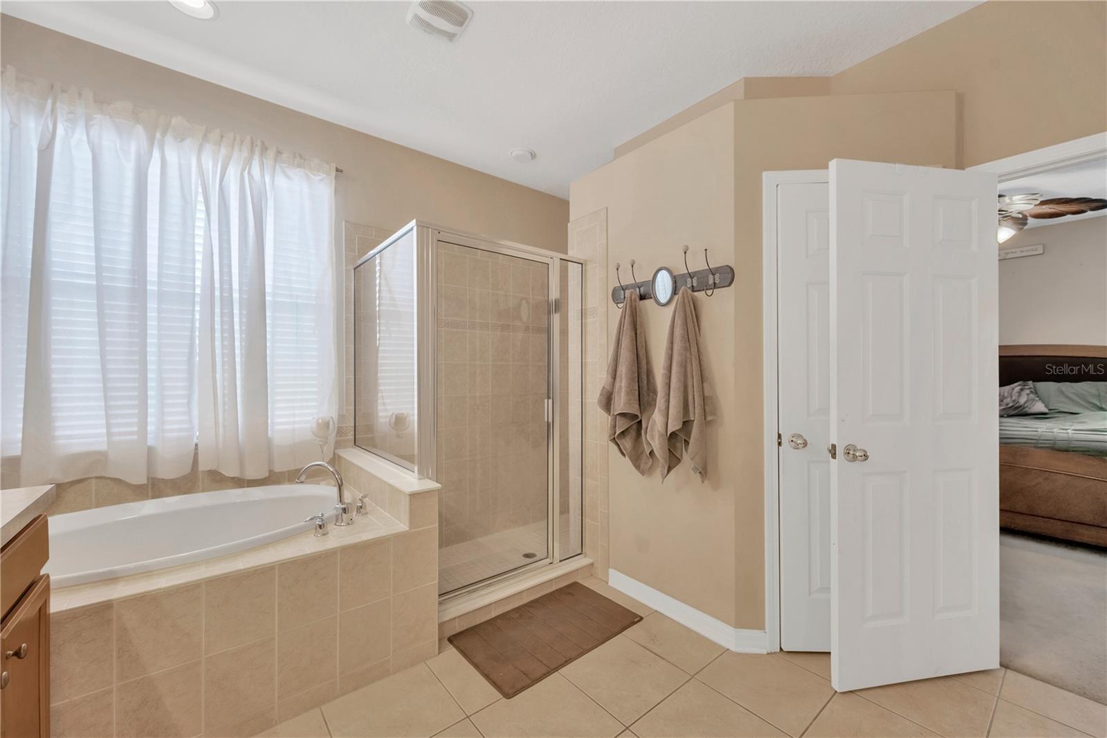 Image 20 of 37 For 12834 Hampton Hill Drive
