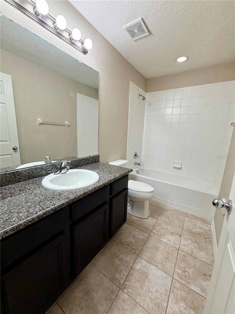 Image 11 of 18 For 7020 Woodchase Glen Drive