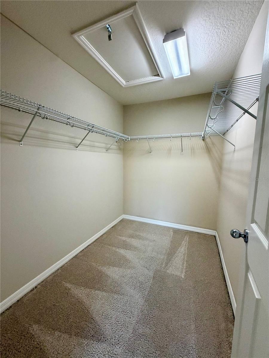 Image 7 of 18 For 7020 Woodchase Glen Drive