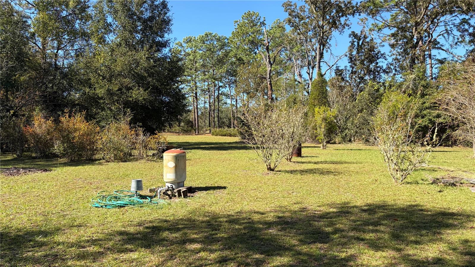 Image 42 of 52 For 10690 100th Lane