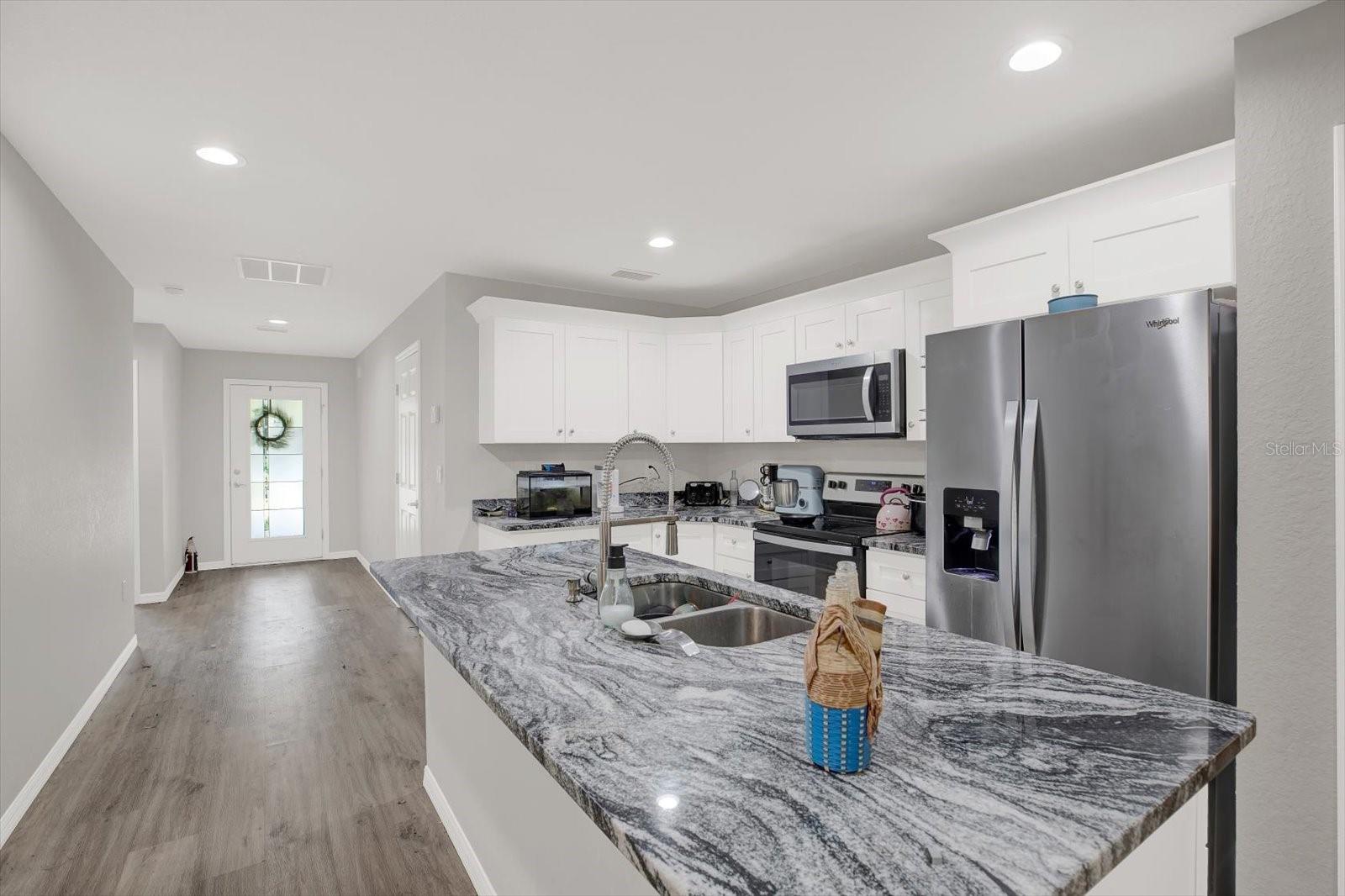 Image 11 of 24 For 801 Osceola Avenue