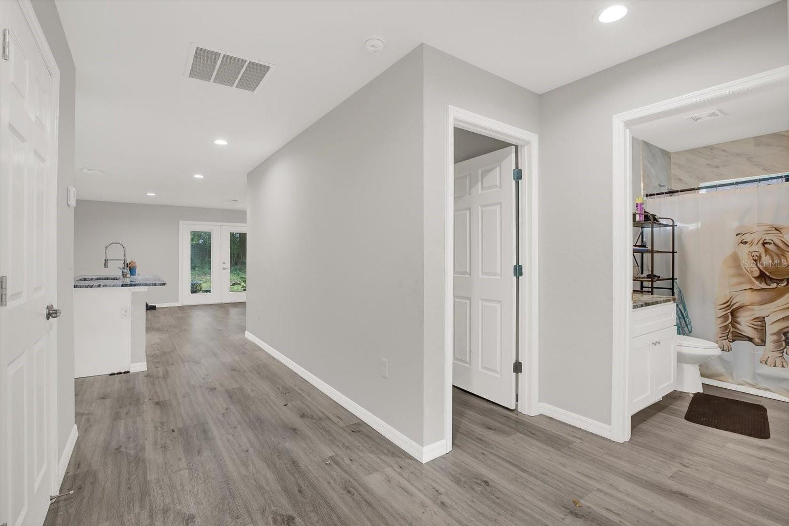 Image 2 of 24 For 801 Osceola Avenue