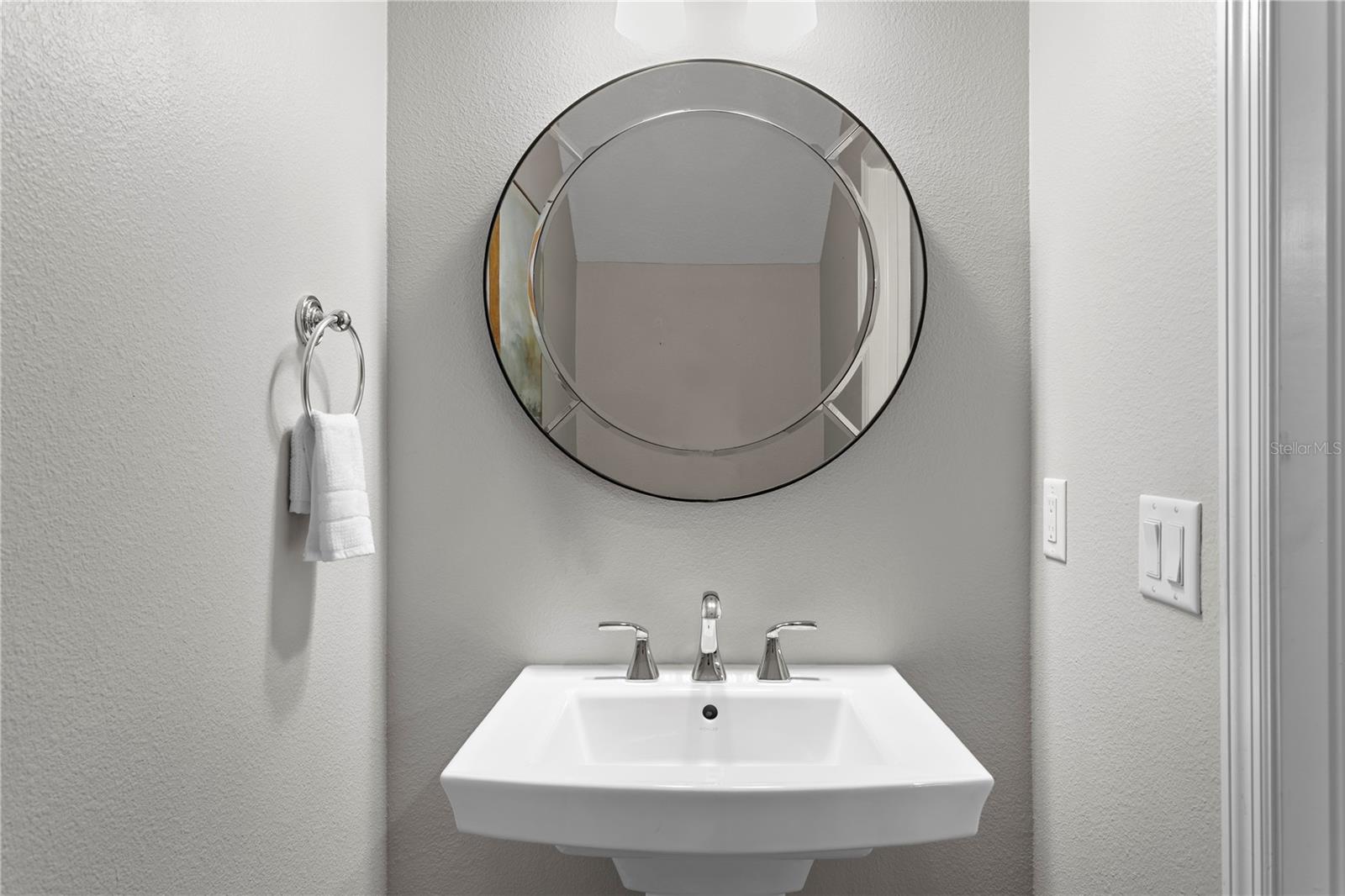 Image 16 of 36 For 11506 Crowned Sparrow Lane