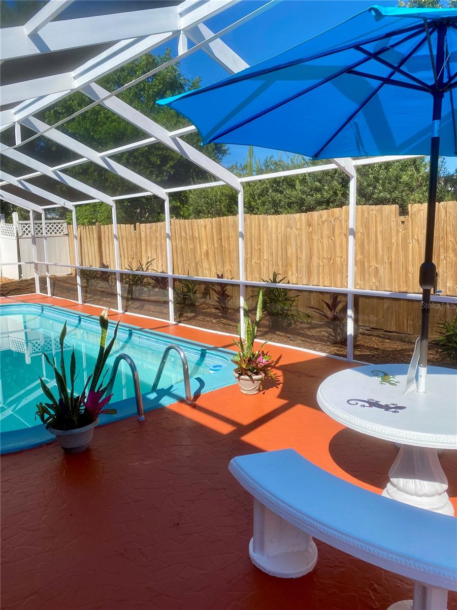 Image 20 of 25 For 7835 Birchwood Drive