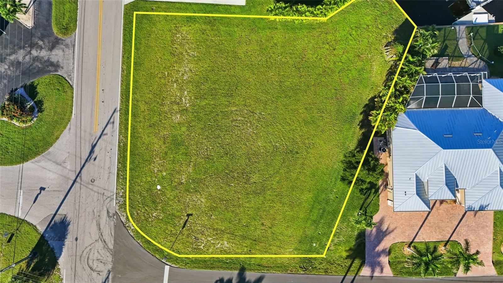 Image 14 of 24 For 600 Via Tripoli